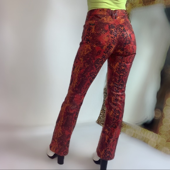 💥☄️Y2K Orange Snakeskin Pants☄️💥 - Picture 2 of 4